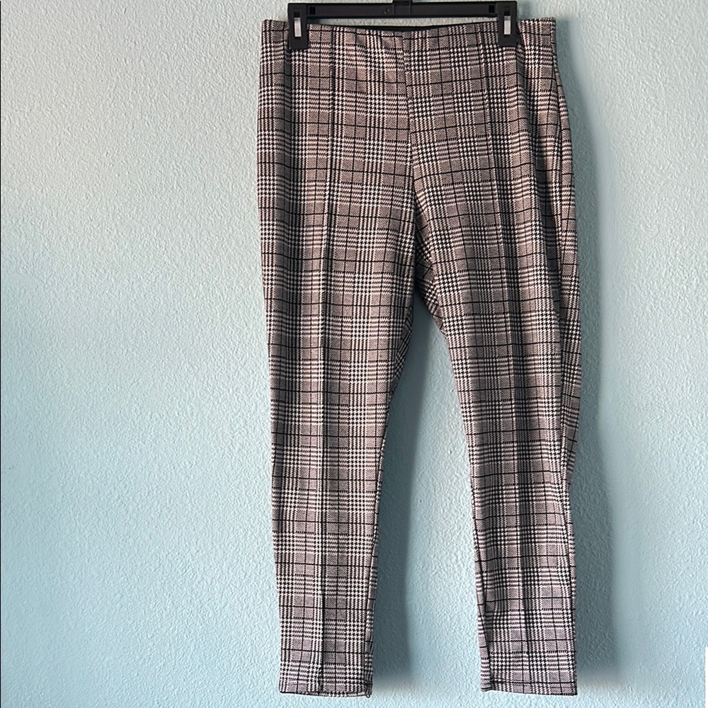 Modern Work Pants Black and White Size Large